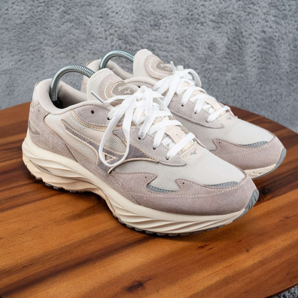 Mizuno Wave Rider Beta Sneakers Shoes Running Shoes Mens 8.5 Off White Beige